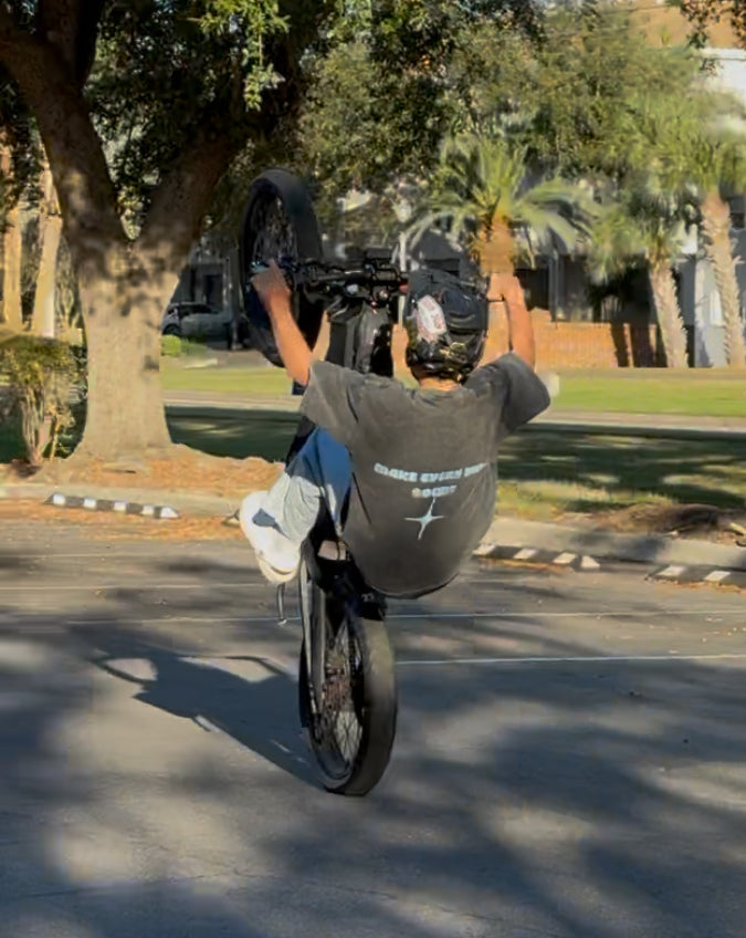 Black Oneway.moto T-shirt